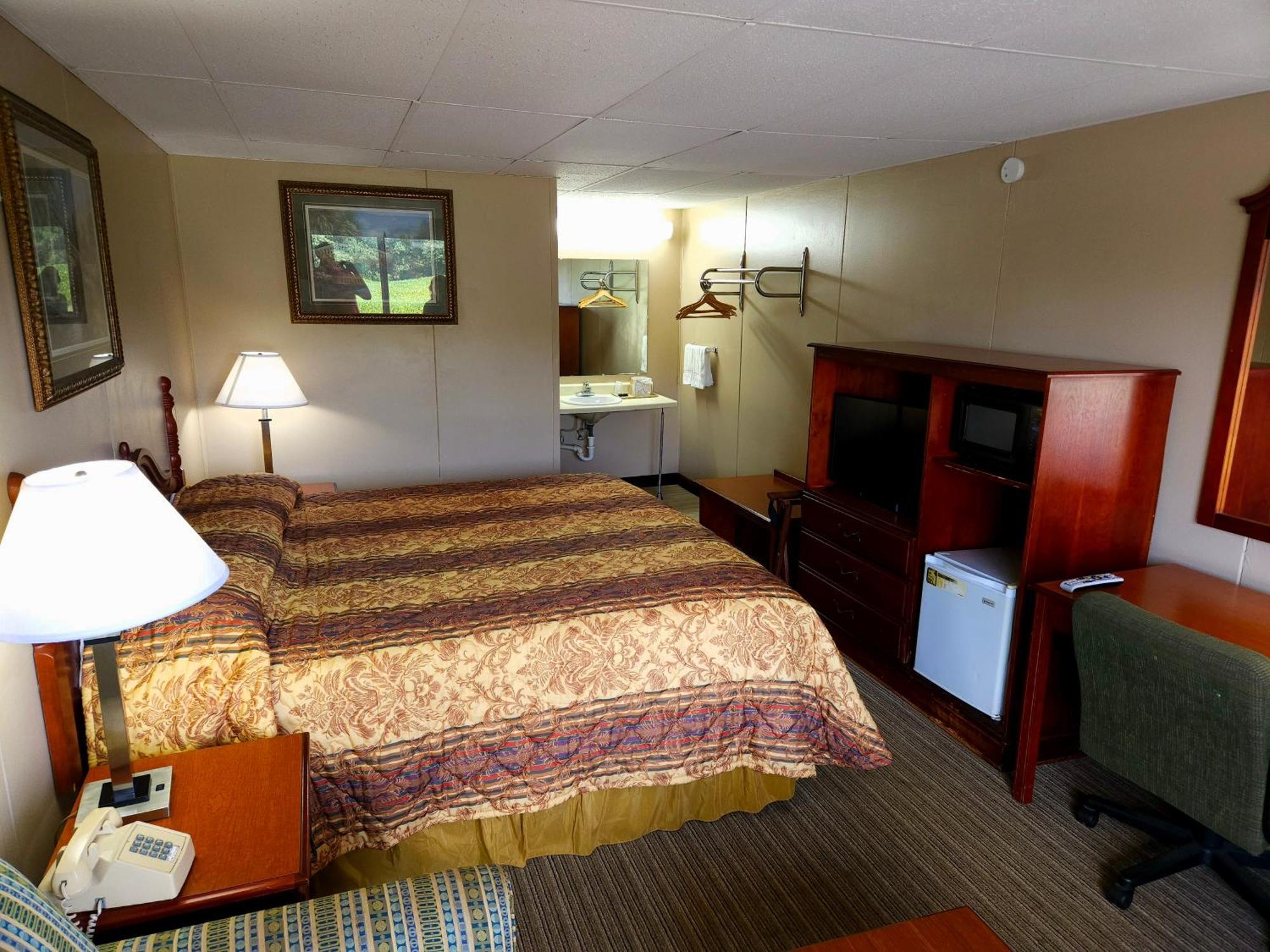 Economy Inn Rogersville Eksteriør billede